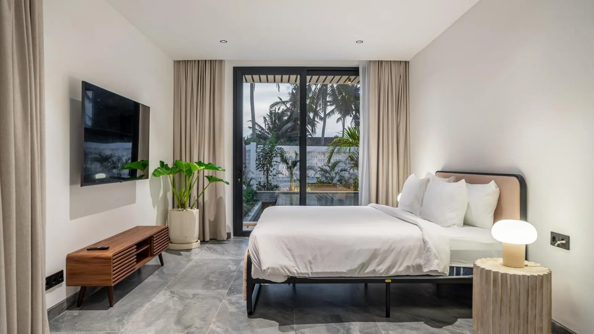 White Villa - Exclusive Modern Villa - Grand Living Space - Breathtaking Views Ubud